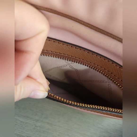 Michale kors jet set charm east west crossbody travel purse pink - Picture 9 of 16